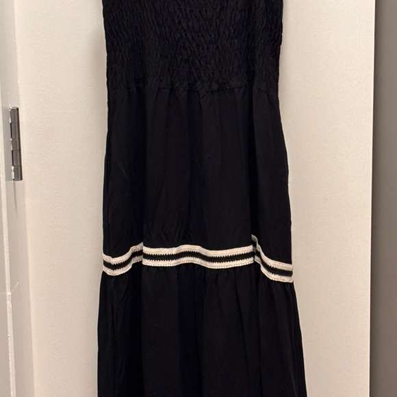 Saint + Sofia Maya Shirring Dress - Picture 7 of 8